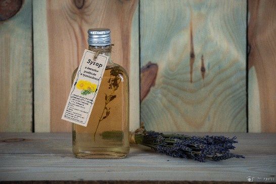 Syrop z kwiatów podbiału z tymiankiem 200ml   #leniwazagroda #tymianek
