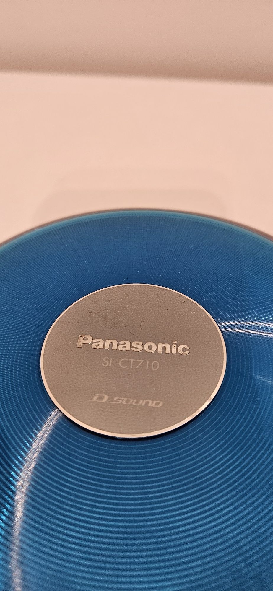 Discman Panasonic SL-CT710 MP3  płaski model z pilotem i  słuchawkami.
