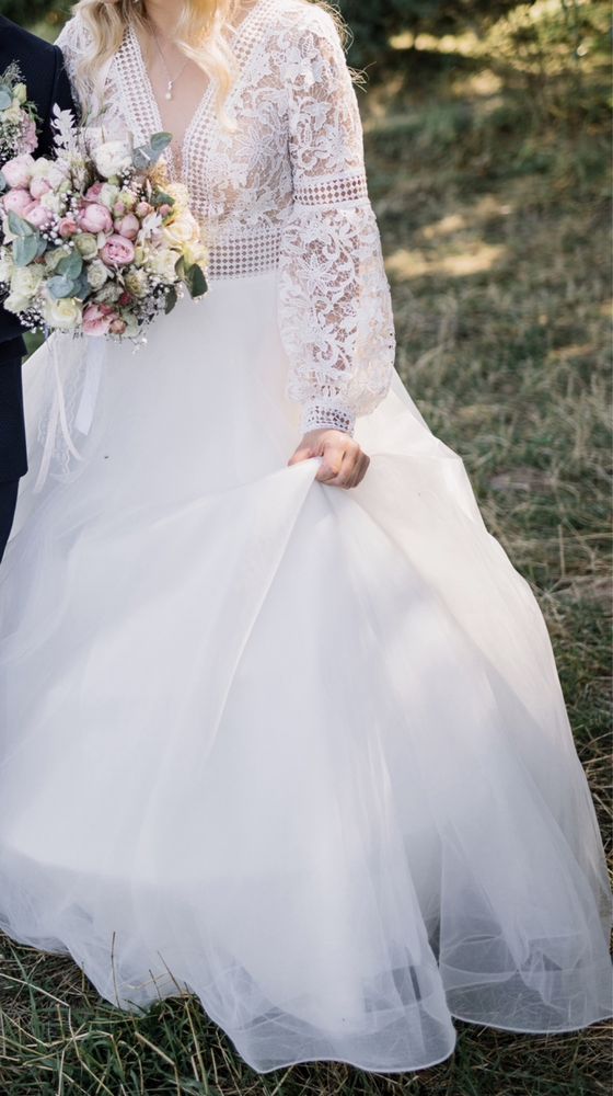 Весільна сукня / плаття, колір айворі / слонової кості. Розмір S/M.
