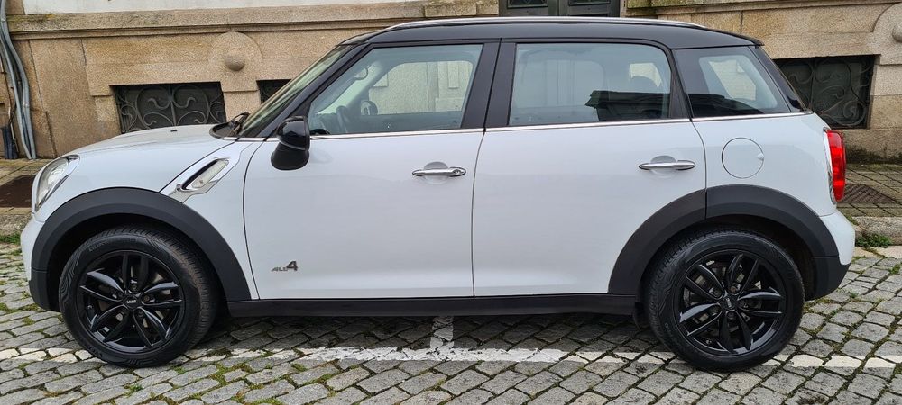 Mini branco teto panorâmico