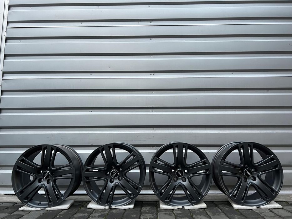 NOWE Oryginalne Felgi Audi 18 A3 A4 A6 A8 Q3 TT
