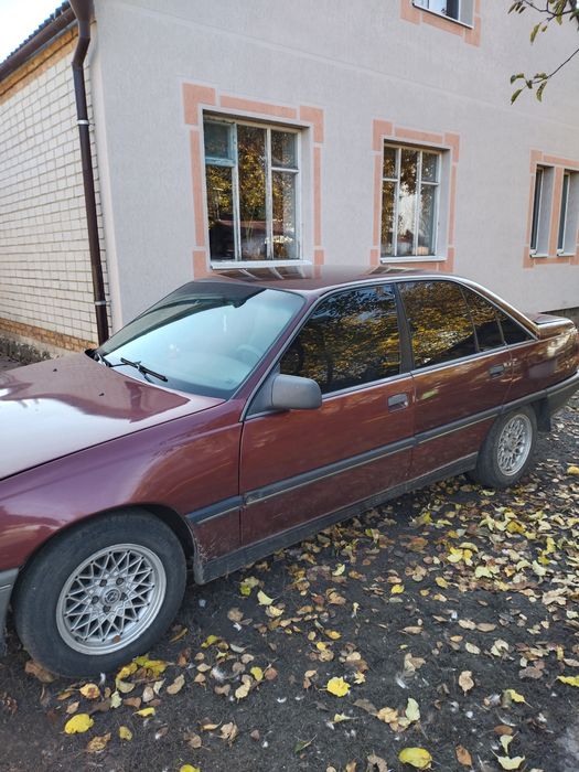 Авто Опель омега а
