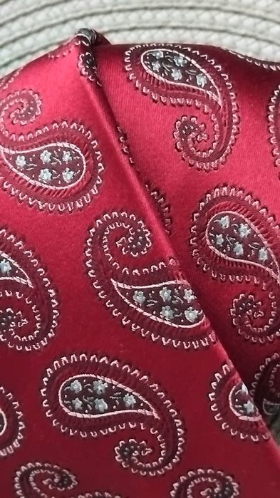 Krawat jedwabny Graf Longina.