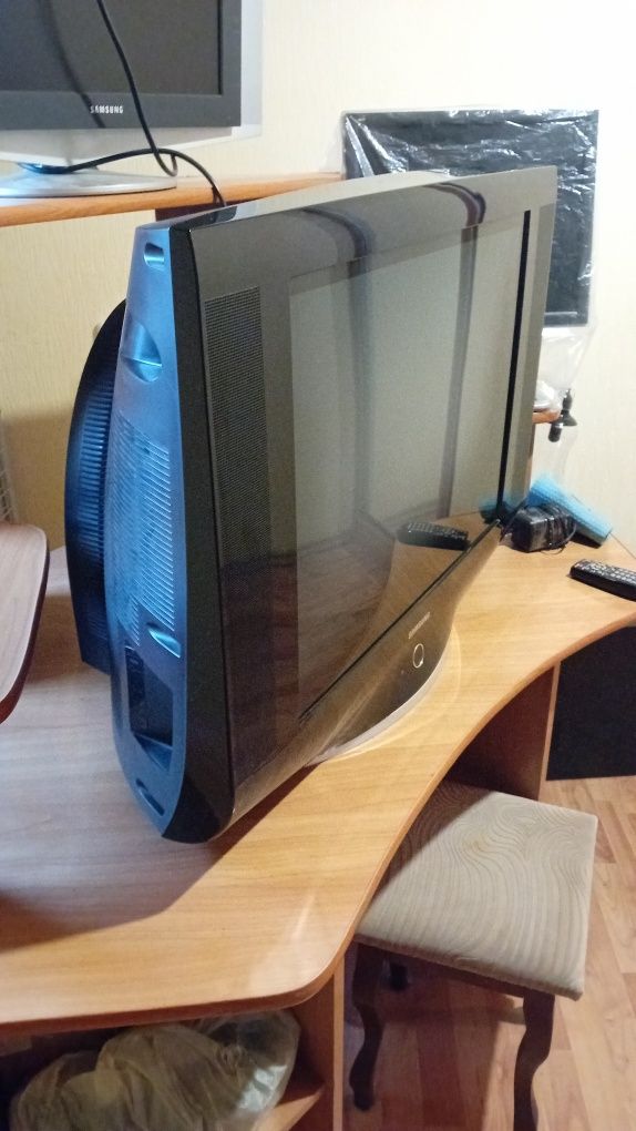 Телевізор Samsung (CS29A730EY) робочий