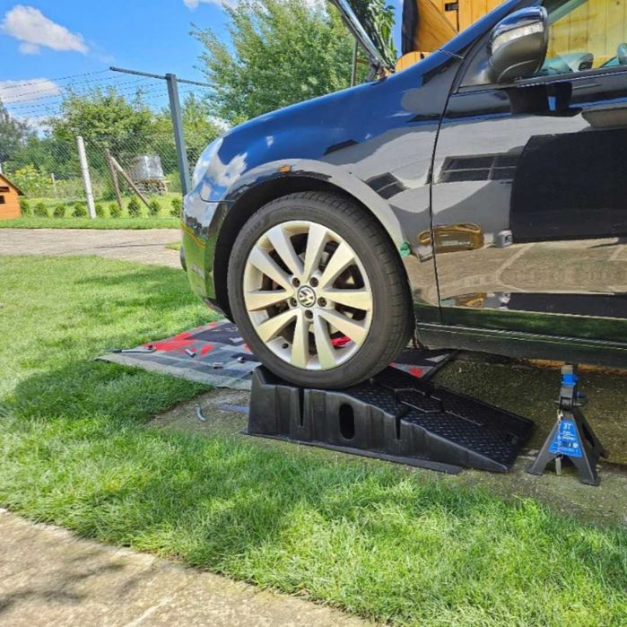 Najazdy Samochodowe Najazd Rampa Najazdowa 2szt do 7000kg Najazdy HDPE