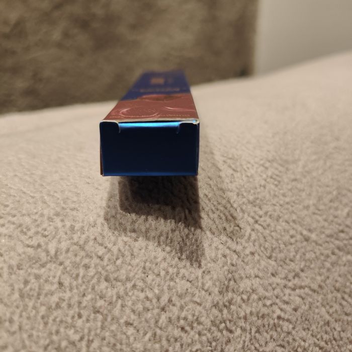 Nowy (nieotwierany) eyeliner