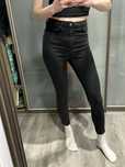Skinny jeans z wysokim stanem 38