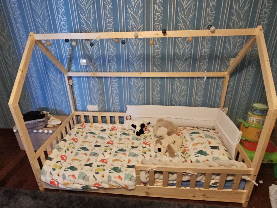 Cama criança como colchão