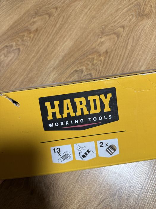 Nakladka na buty z kolcami