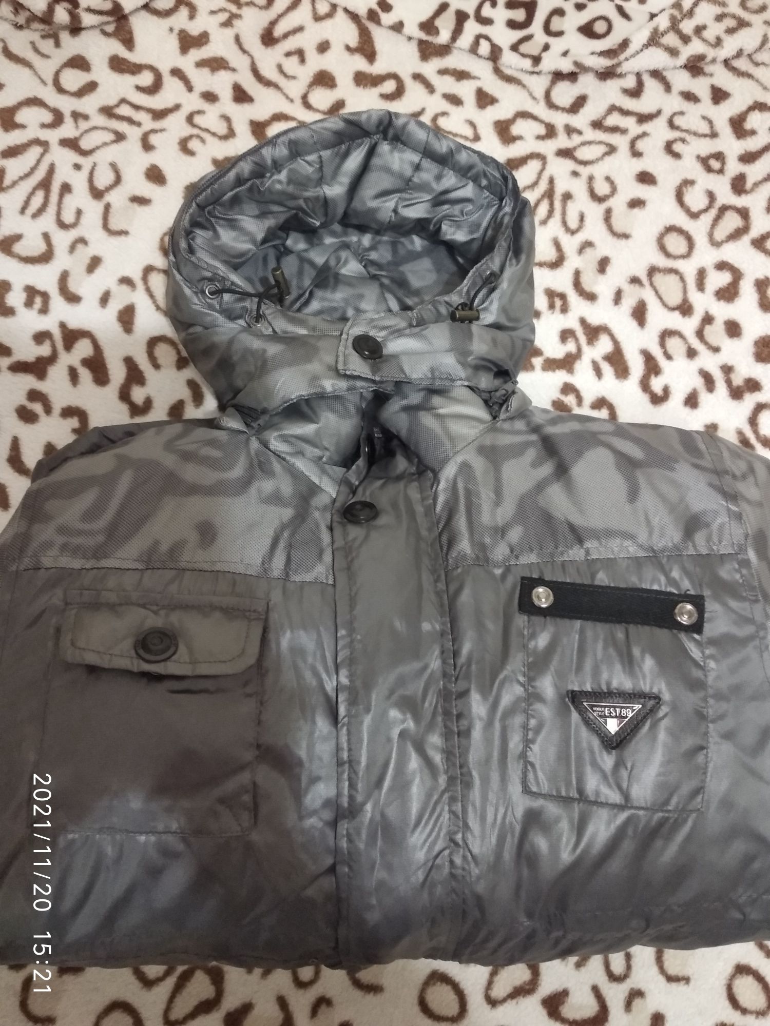 Новая теплая куртка для мальчика 146, обмен на парфюм