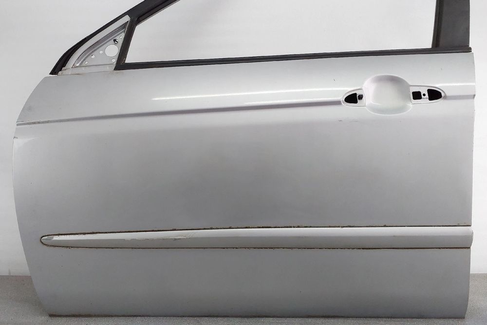 Porta frente esquerda KIA Cerato (LD)
