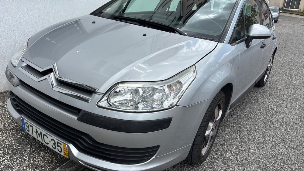 Citroen C4 2008 gasoleo revisado
