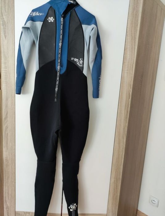 Kombinezon pianka do pływania