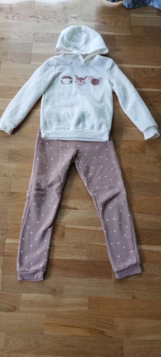 Spodnie + bluza 134