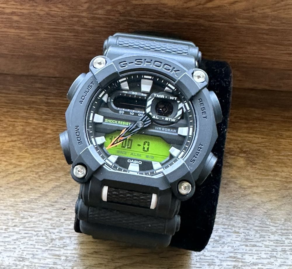 Zegarek Casio G-SHOCK GA-900E