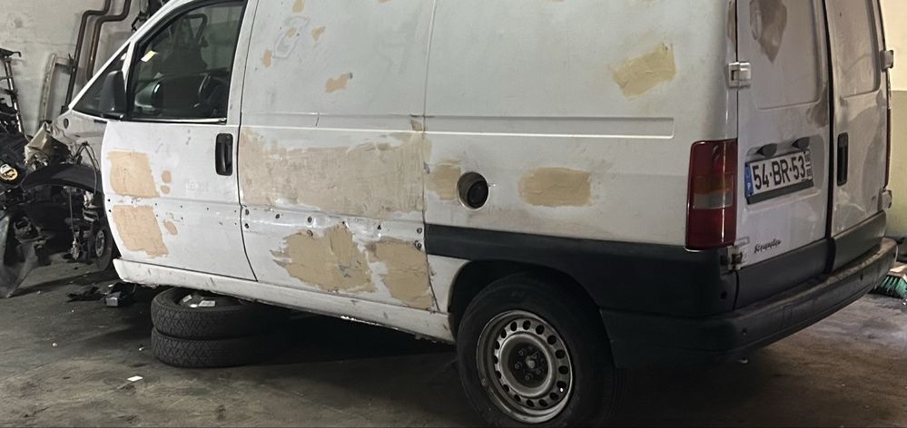 Fiat scudo batida