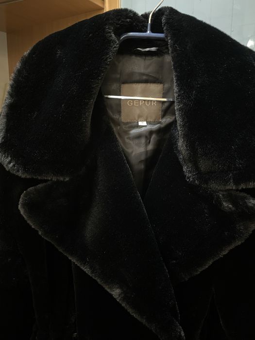 Шубка із еко хутра бренду Gepur