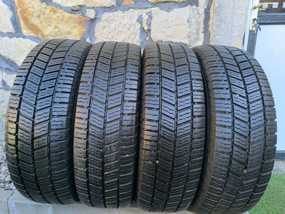 Całoroczne 205/75 R16 C Continental Van contact A/S Ultra