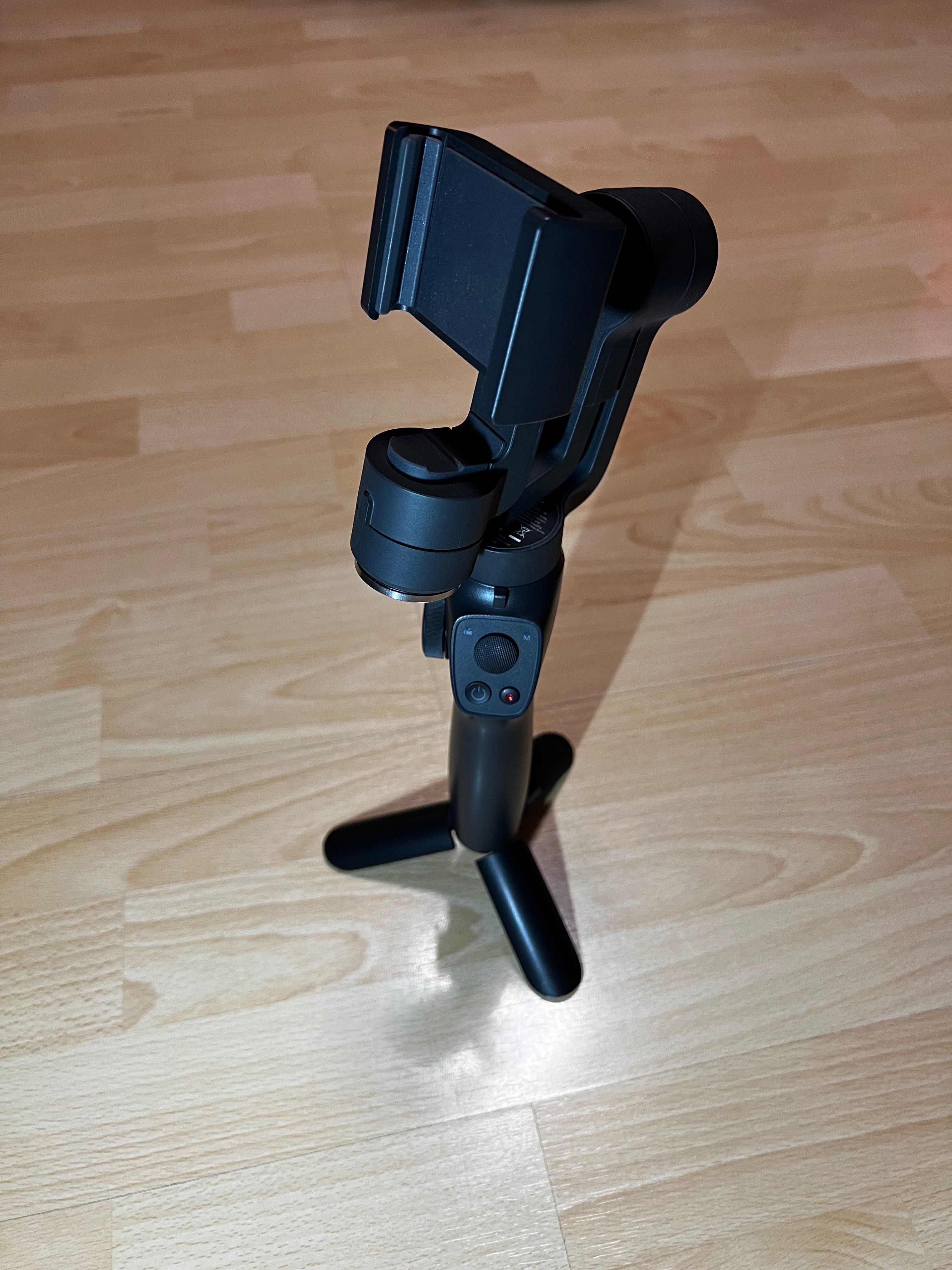 Stabilizator ręczny BASEUS SUYT-0G CZARNY