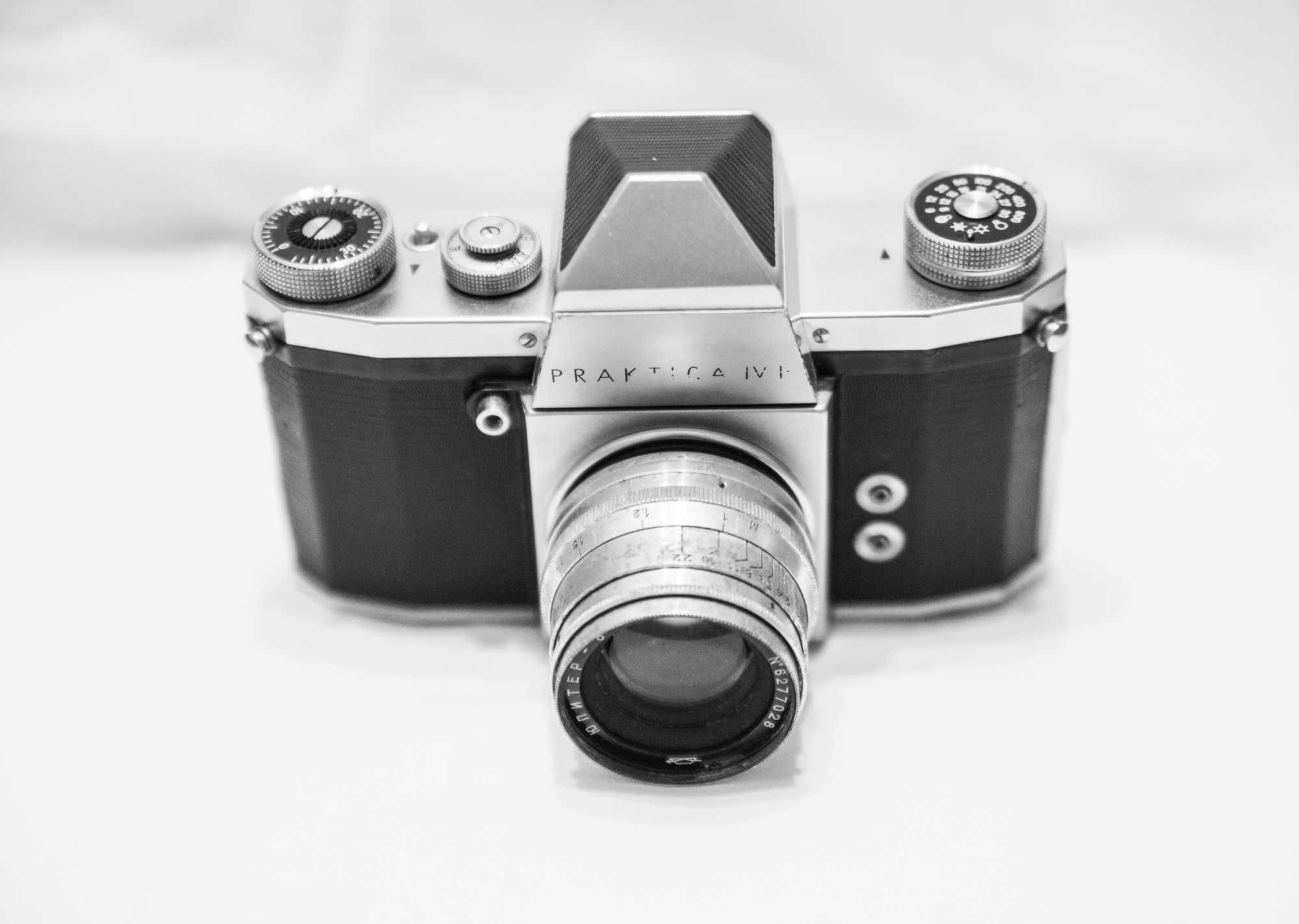 Praktica IV B moc. M42 sam korpus