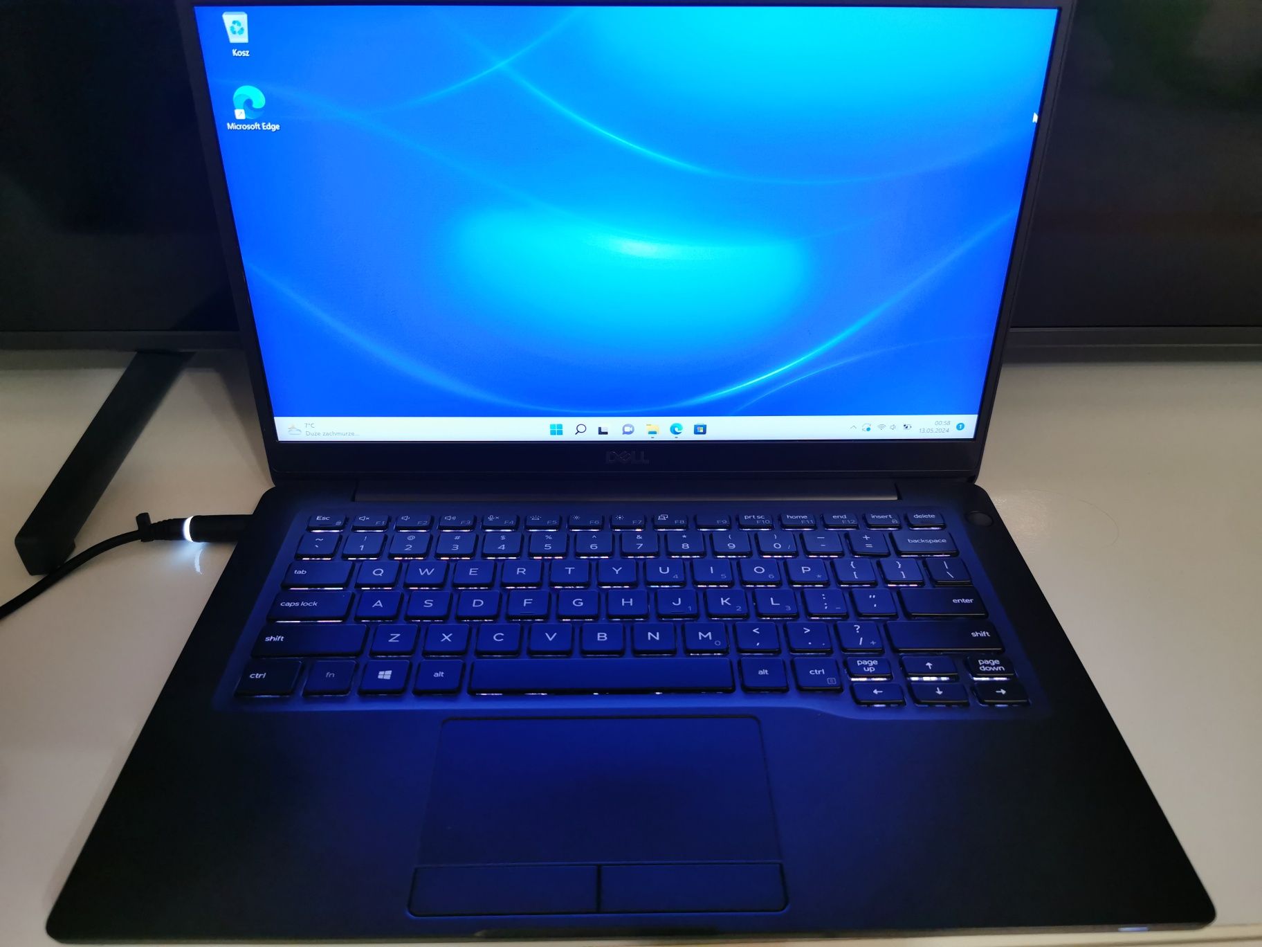 Dell Latitude 7300 i5-8365U 16GB 256 SSD M. 2 W11Pro 13,3 FHD Gratis