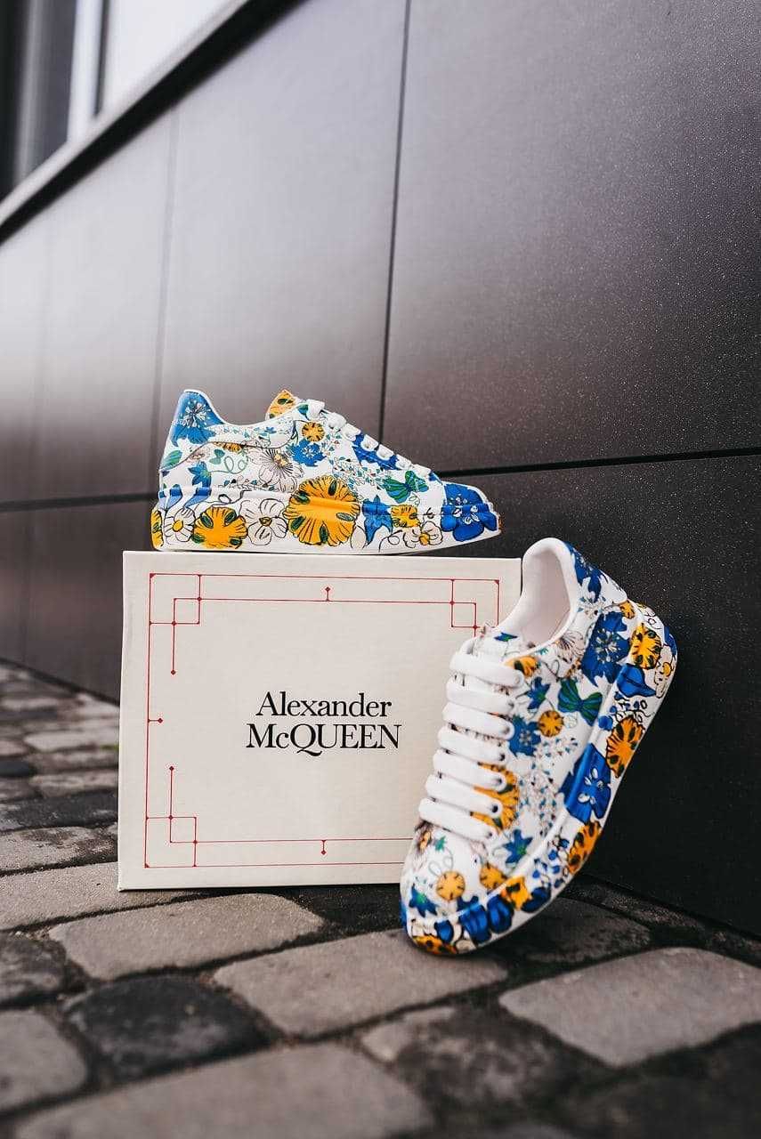 Alexander McQueen Custom Flowers