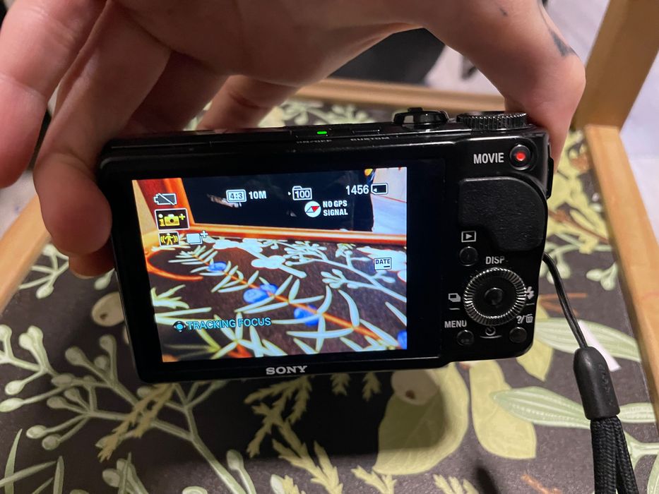 Vintage Aparat SONY cybershot DSC-HX9V