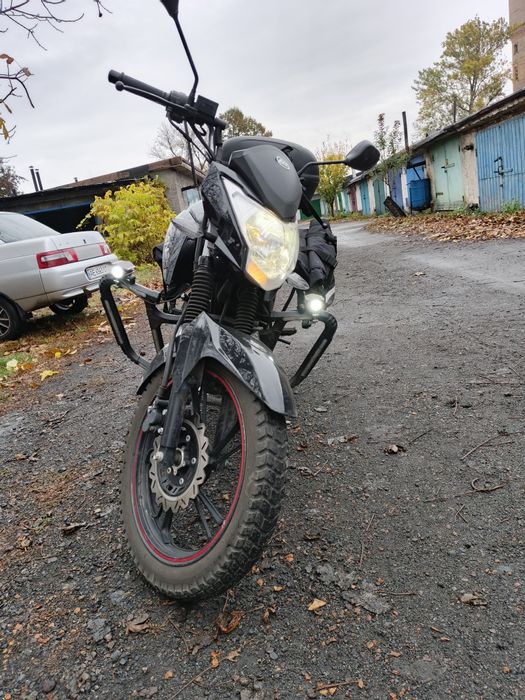 Мотоцикл Lifan STR200