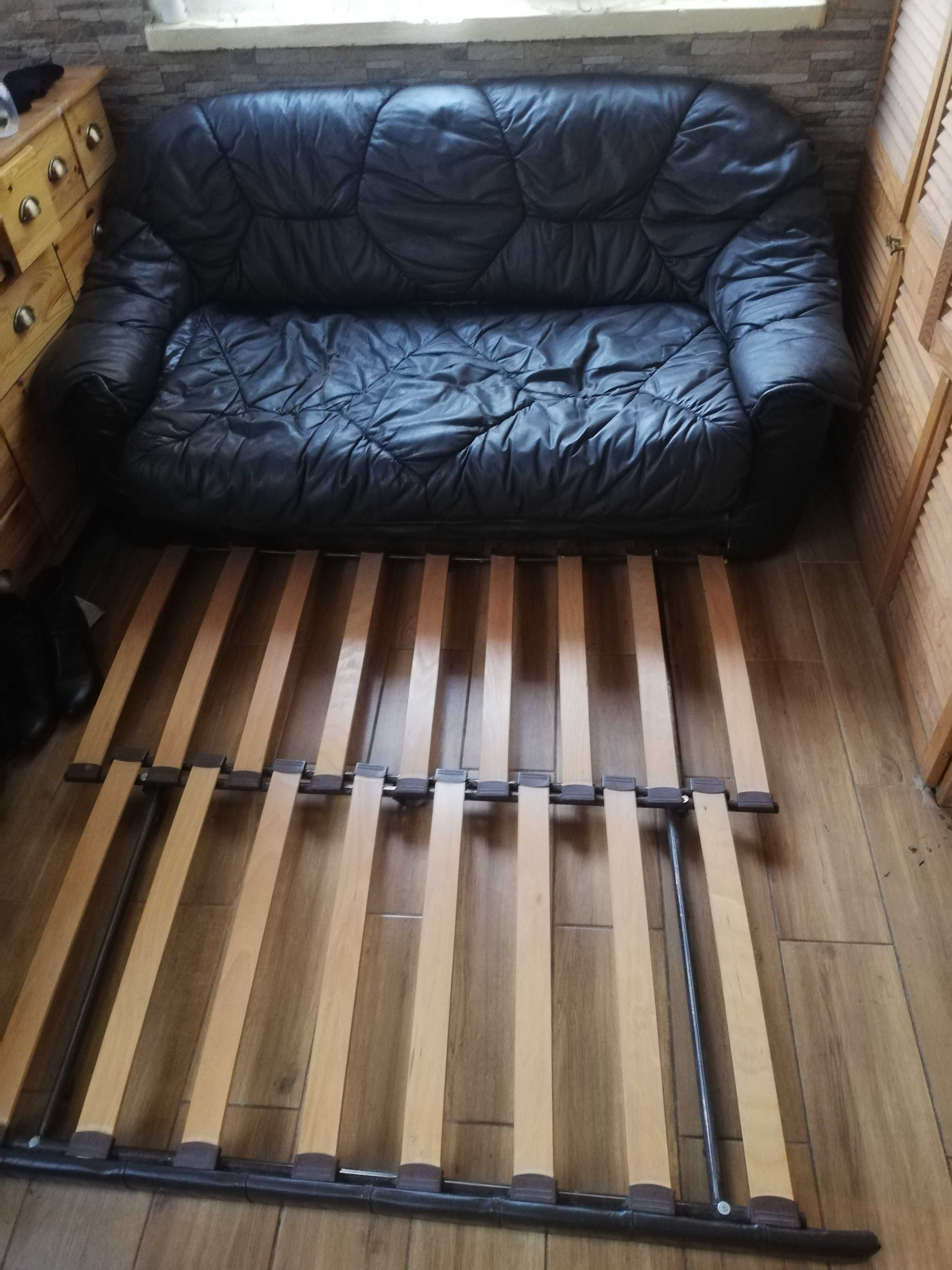 Sofa skórzana rozkladana dwuosobowa brazowa