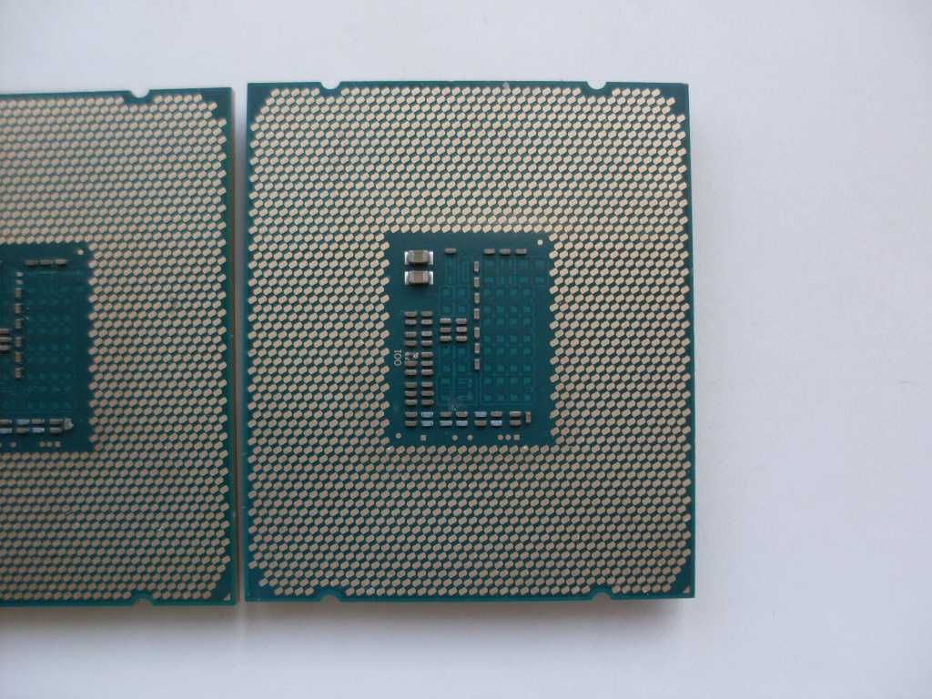 Процессоры Xeon E5-2620v2(LGA2011,s2011) и Xeon E5-2637v3(LGA2011-3).