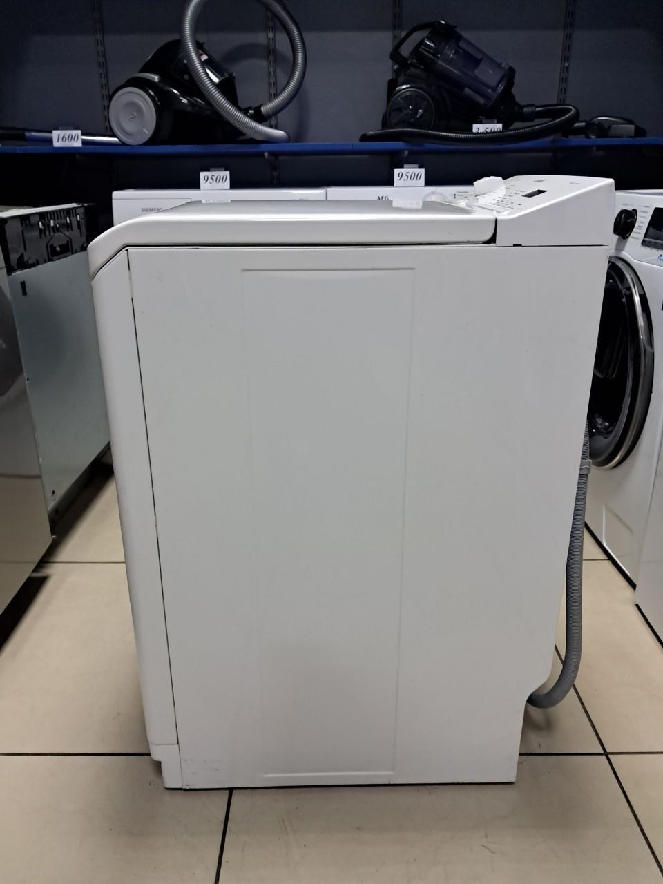 Пральна, стиральна машина з вертикальним завантаженням на 6 кг