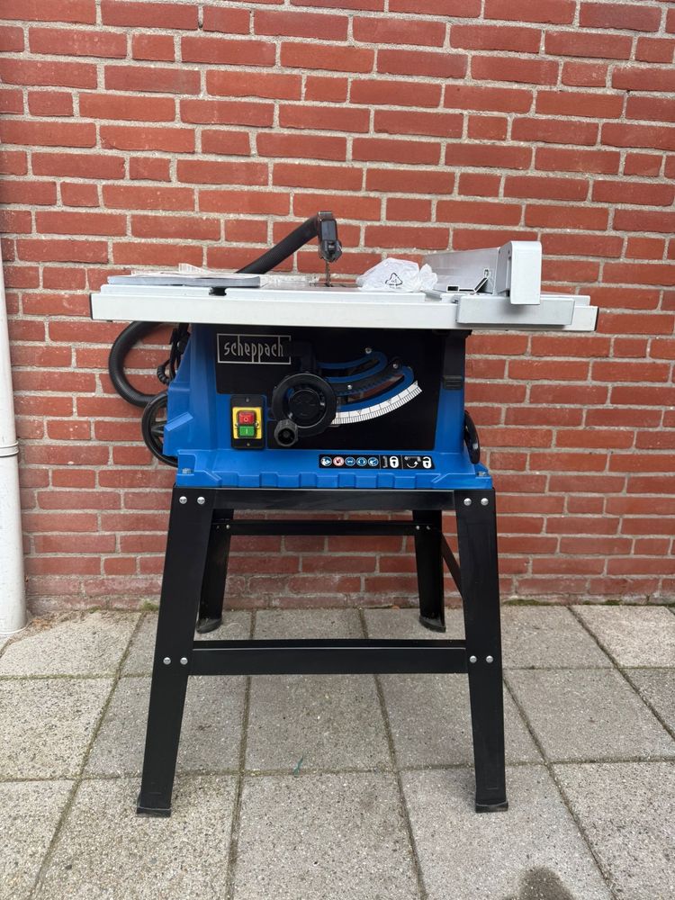 Pilarka stolowa Scheppach HS105 / krajzega
