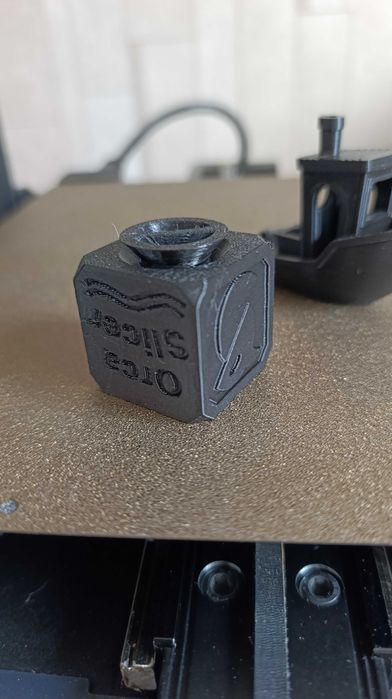 Продам 3D принтер Creality ENDER-3 S1.