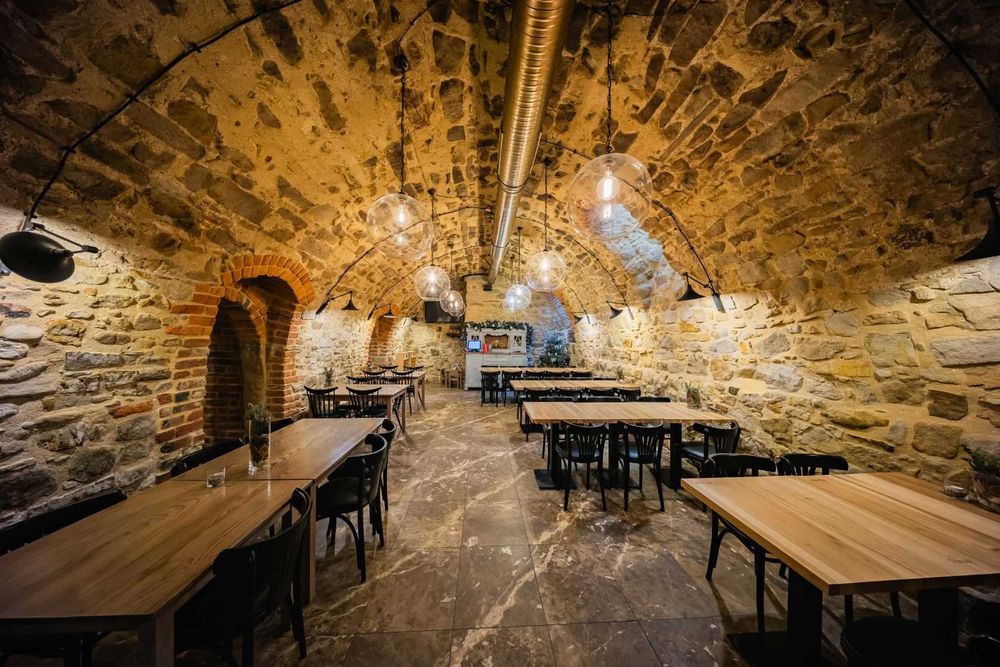 Wynajmę lokal gastronomiczny na Krośnieńskiej Starówce