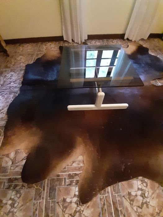 Mesa de sala 64 por 64 e 34 altura