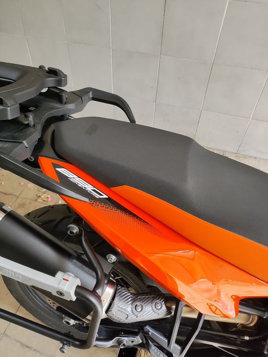Carenagens laterais lado direito e esquerdo KTM 790/890 Adventure