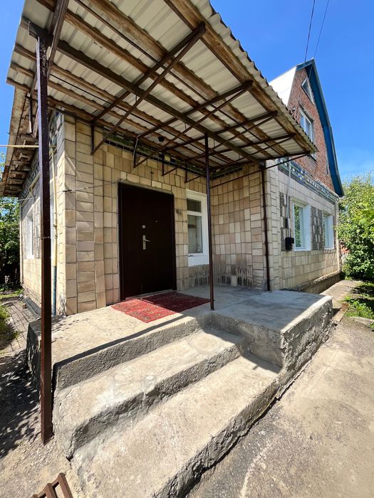 Будинок р-н Південний по вул. Степова