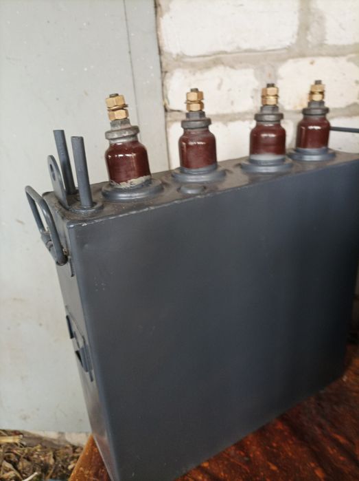 Продам печные конденсаторы ЭЭВК, ЭСВ