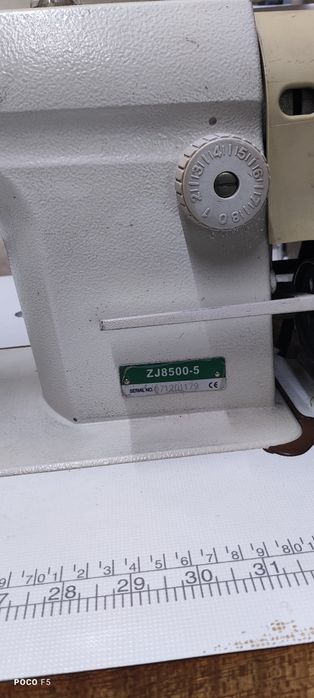 Промислова швейна машина ZOJE
