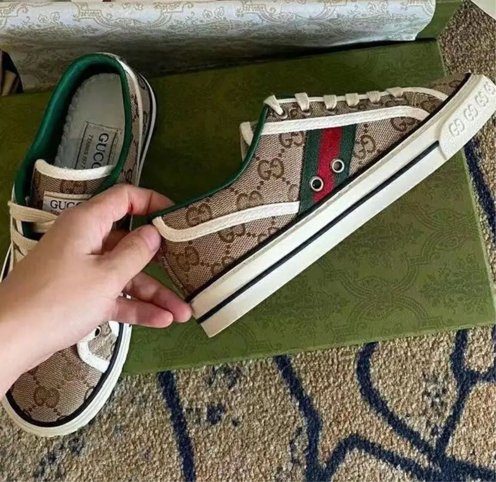 Кеди, Gucci . Кеды