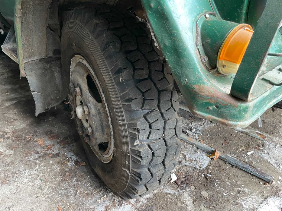 ЗІЛ 130 у робочому стані, з документами. Київська обл. СМТ Глеваха.