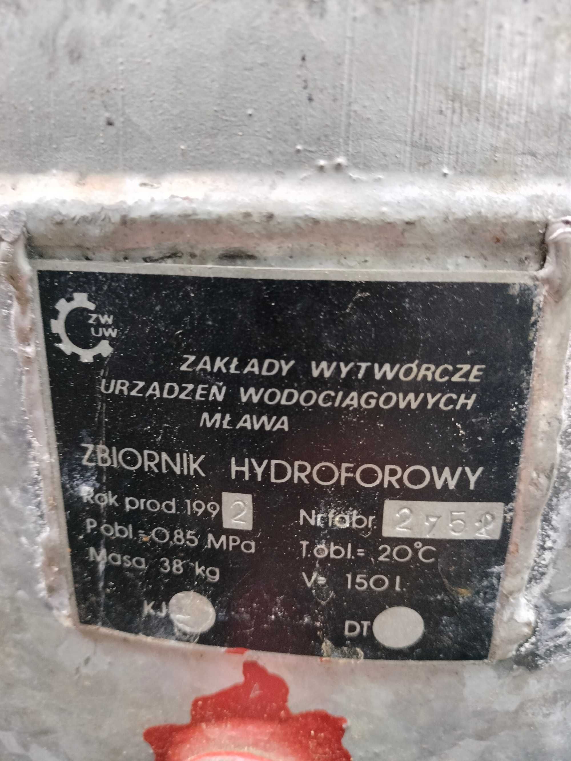 Hydrofor i silnik