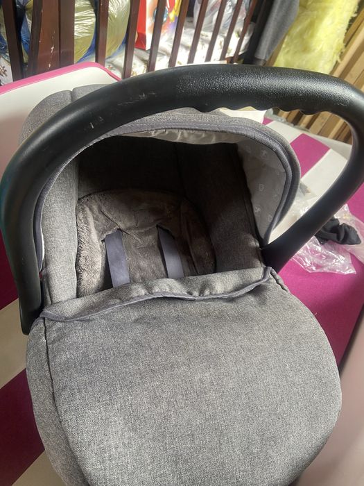 Автокрісло, автолюлька, ідеальний стан