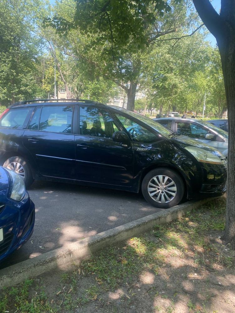 Продаж Citroen c 4 grand picasso 2007 дізель 2.0 Робот