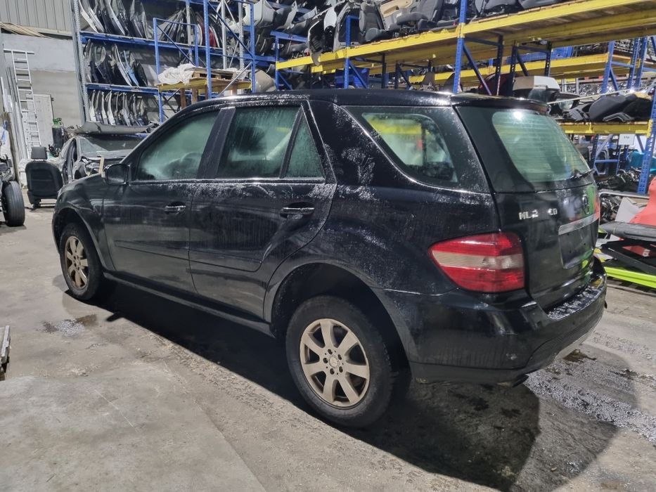 Mercedes-Benz ML W164 280 CDi 4 MATIC de 2009 para peças