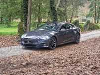 Tesla Model S 90D