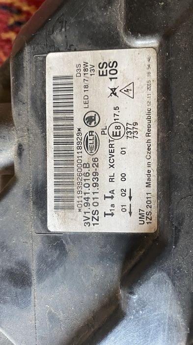 Skoda Superb 3 Lampa przód prawa biksenon , smart light assistant