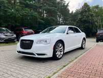 Chrysler 300C W Polsce po wszystkich opłatach, niski koszt naprawy