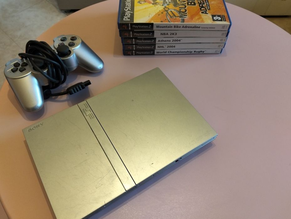 PS2 + 5 jogos com controle