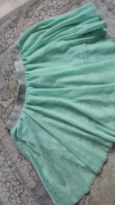 Спідниця фатин м'ята S